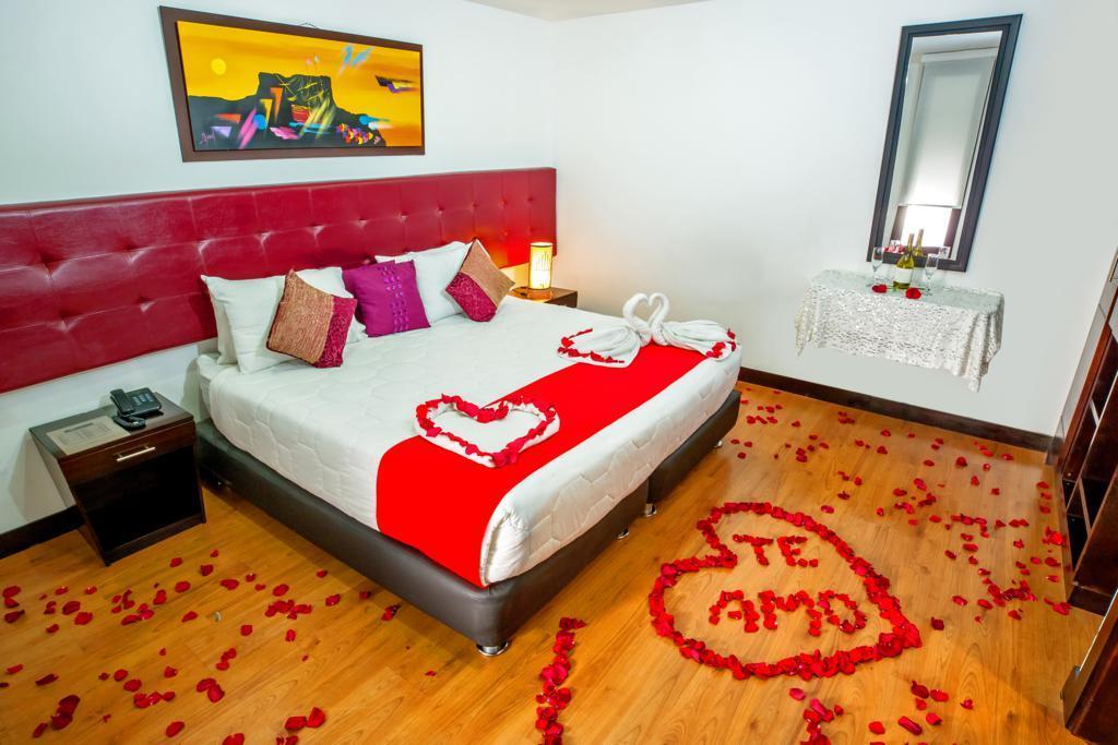 Aw Hotel Connect 33 Богота Екстер'єр фото