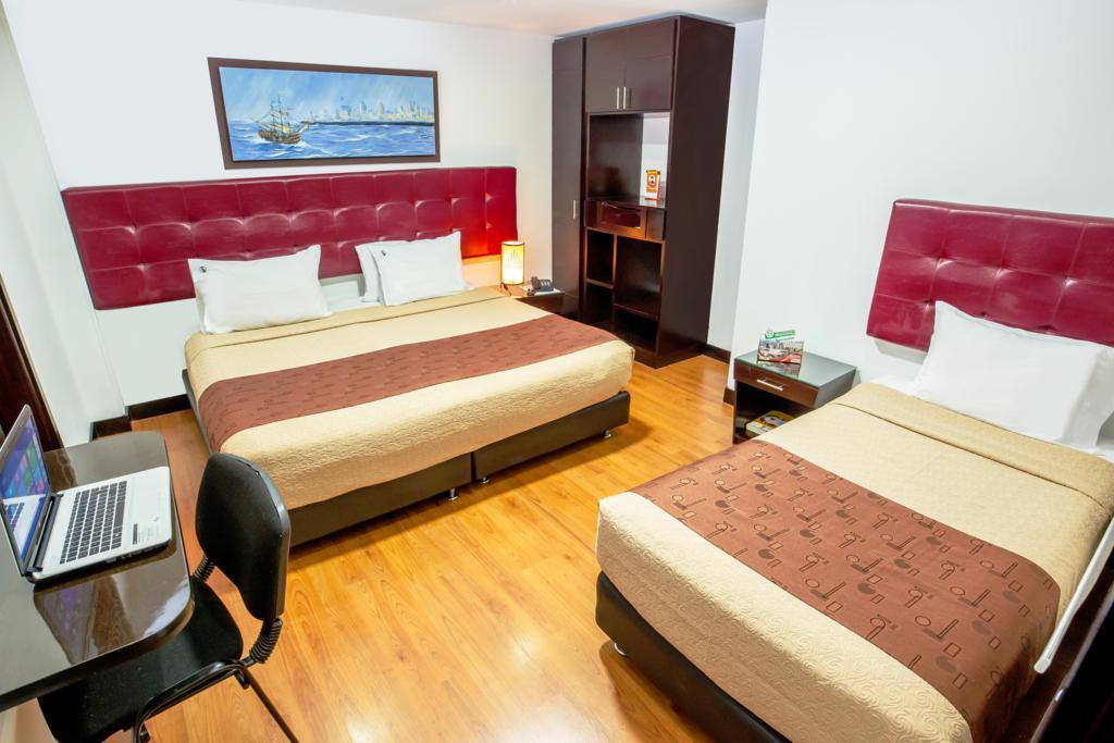 Aw Hotel Connect 33 Богота Екстер'єр фото